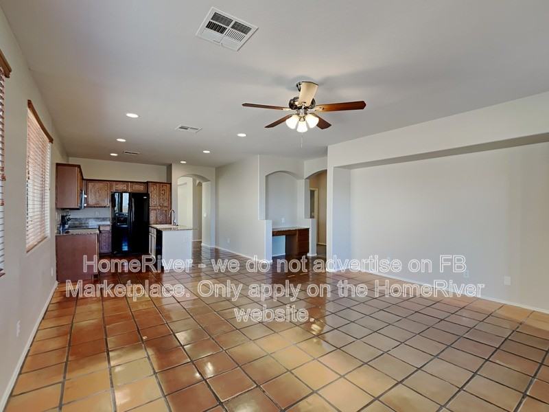 18394 W Paseo Way - Photo 5 of 25