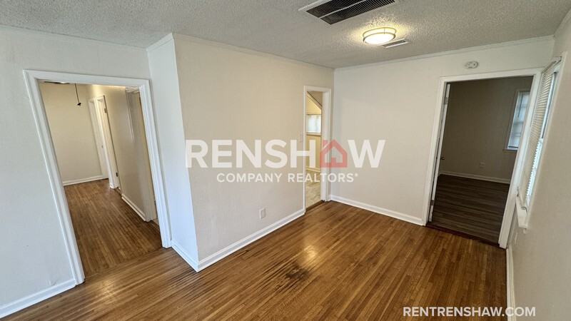 4550 Quince Rd - Photo 4 of 17