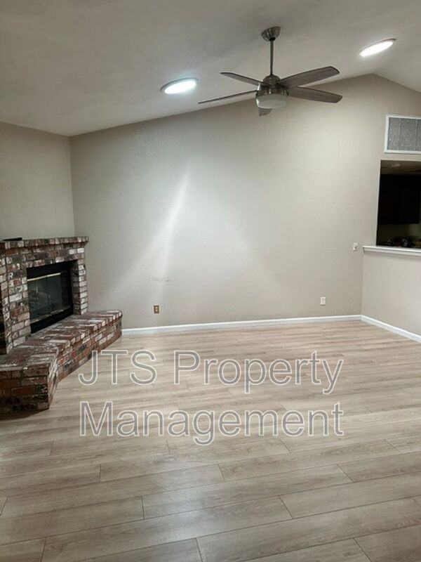 9349 Newington Way - Photo 4 of 15