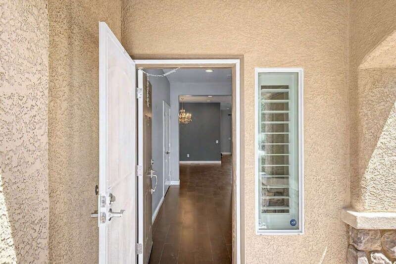 10772 W Yearling Rd - Photo 4 of 40
