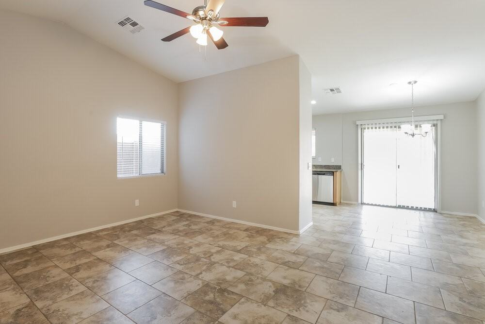 2781 W Mira Dr - Photo 3 of 16