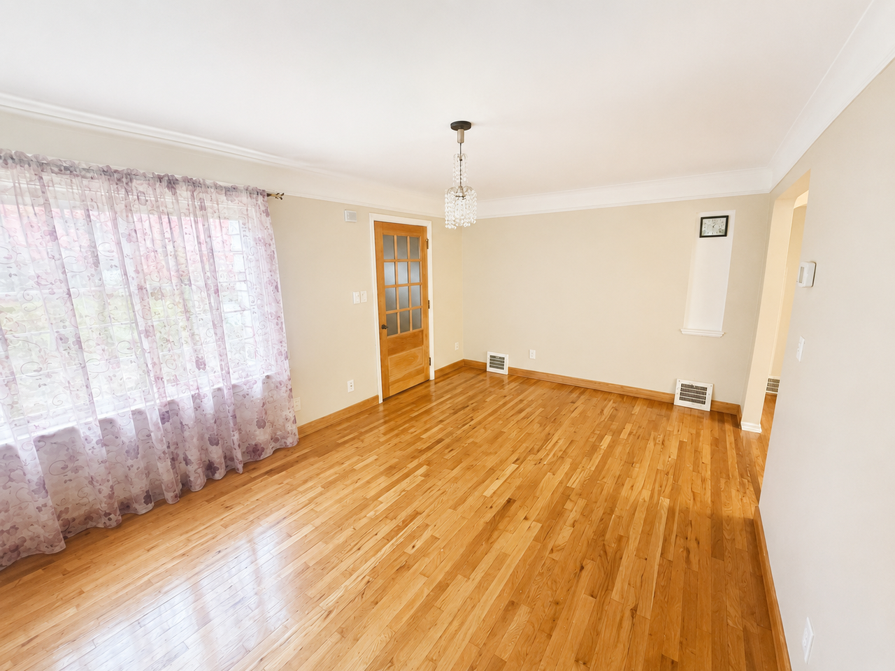 1207 Churchill Rd - Photo 2 of 15