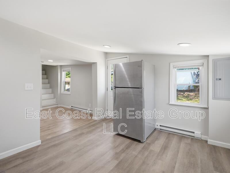 116 S High St - Photo 7 of 22