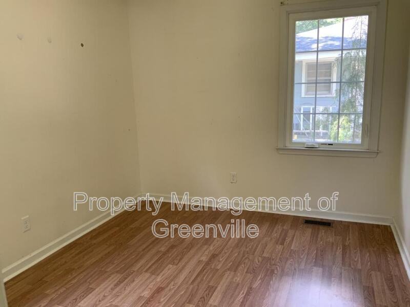 16 Mayflower Ave - Photo 5 of 7