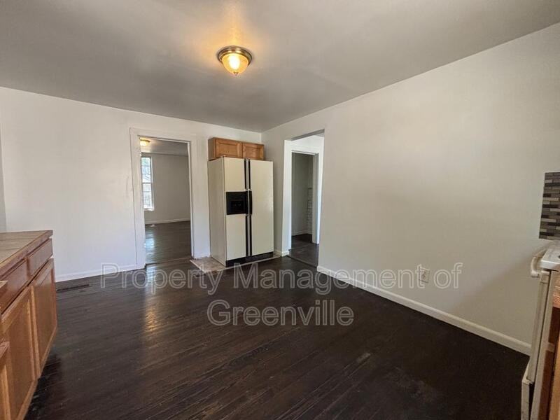 135 D St - Photo 7 of 13