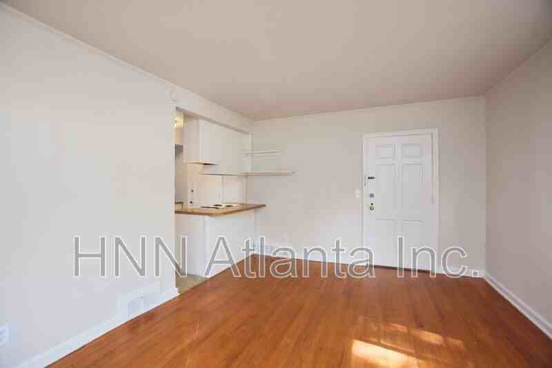 1082 Briarcliff Rd Ne #1 - Photo 6 of 8