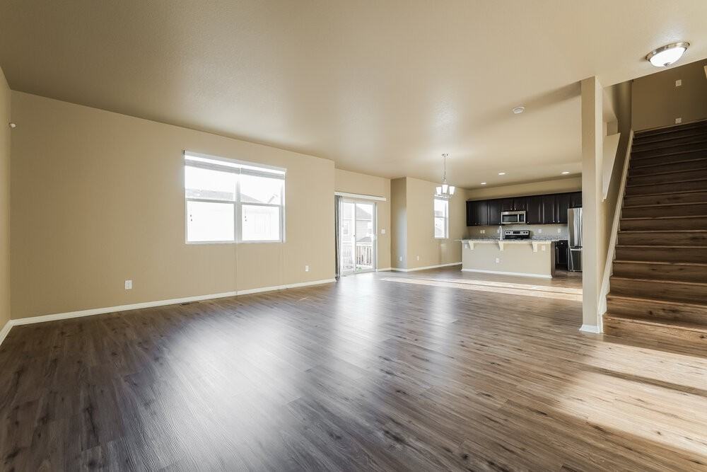 5772 Echo Park Cir - Photo 6 of 17