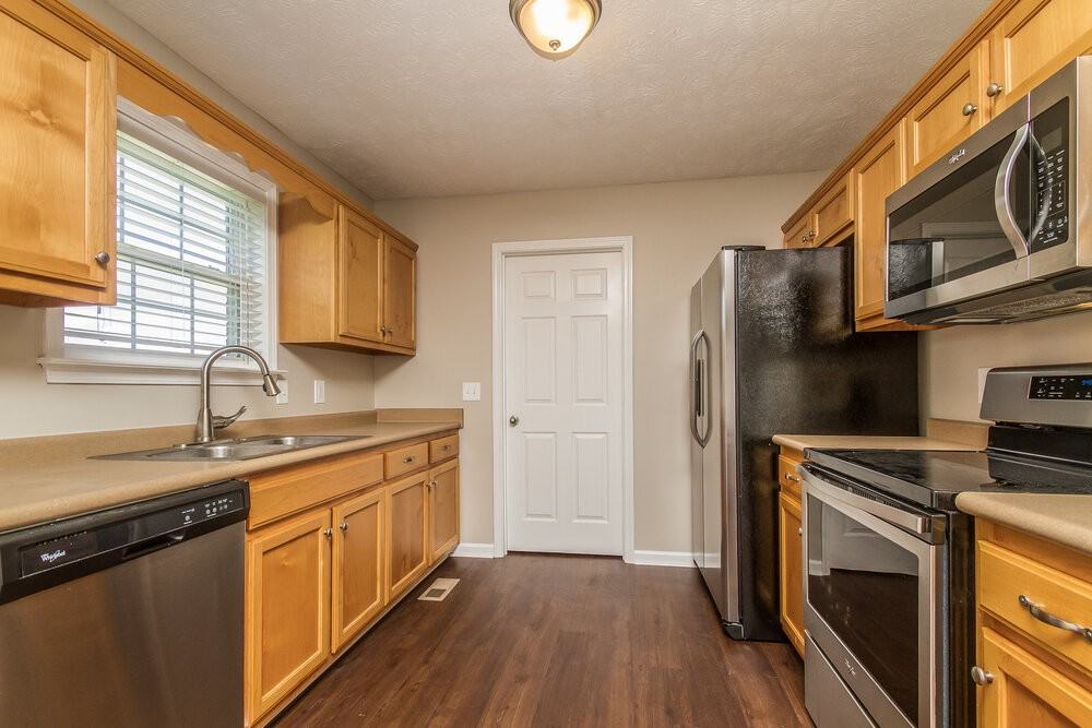 357 Indian Park Dr - Photo 5 of 15