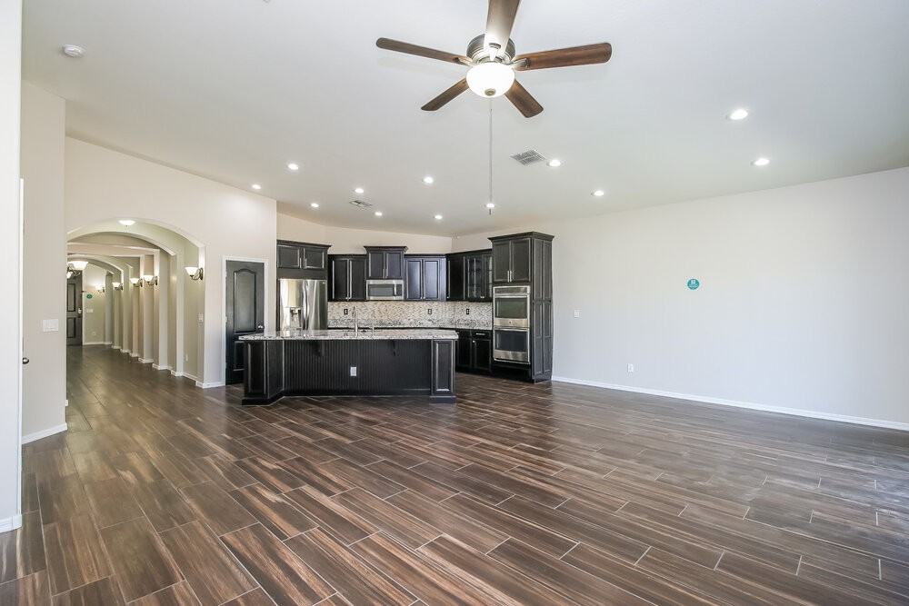 22258 E Cherrywood Ct - Photo 3 of 16