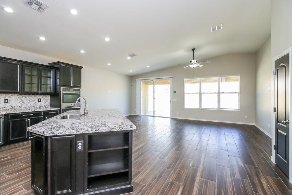22258 E Cherrywood Ct - Photo 5 of 16