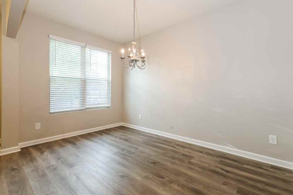 6596 Woodwell Dr - Photo 6 of 17