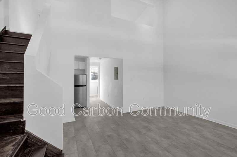 209 Summer St #LOFT - Photo 5 of 17