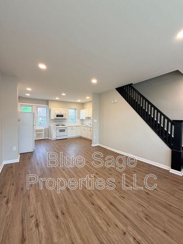 413 E Baltimore Ave - Photo 3 of 26