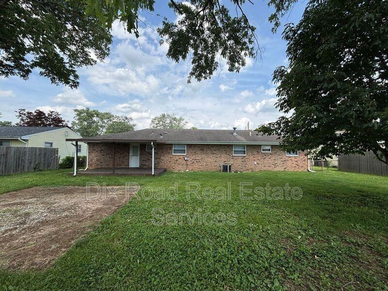 601 Brelsford Ave - Photo 4 of 33