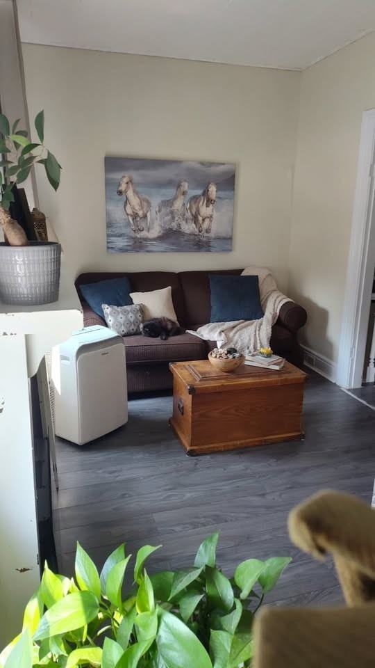 16 John Street East #3 - Photo 3 of 8