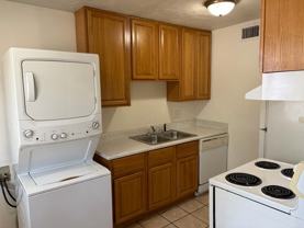 215 Lovelace Dr - Photo 1 of 1