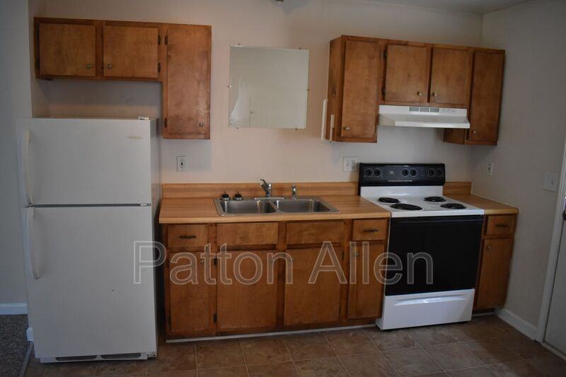 92 Drury Ln #H - Photo 2 of 15