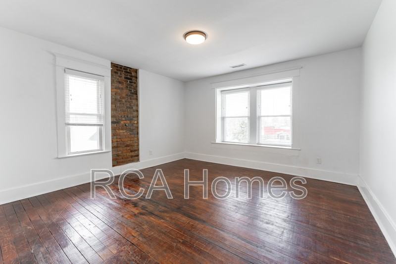 3005 Ruckle St - Photo 4 of 13