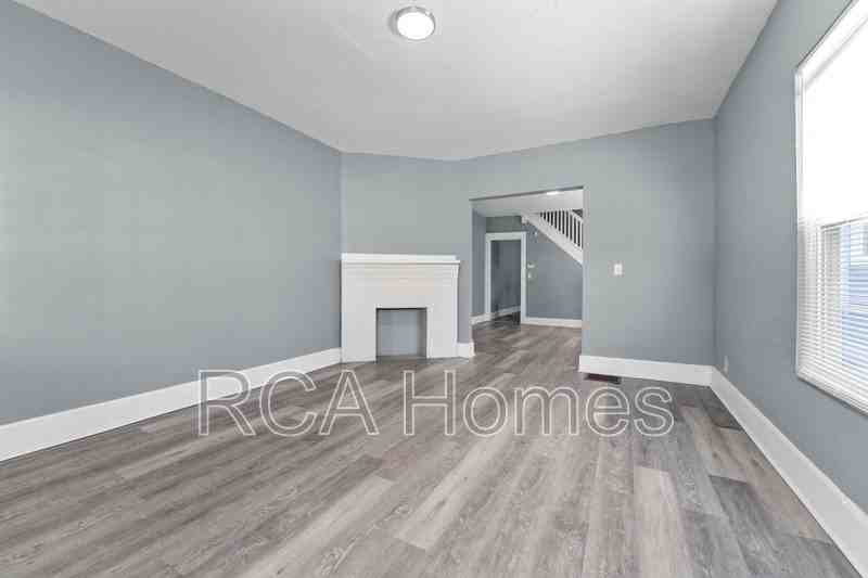 1307 Wright St - Photo 7 of 10