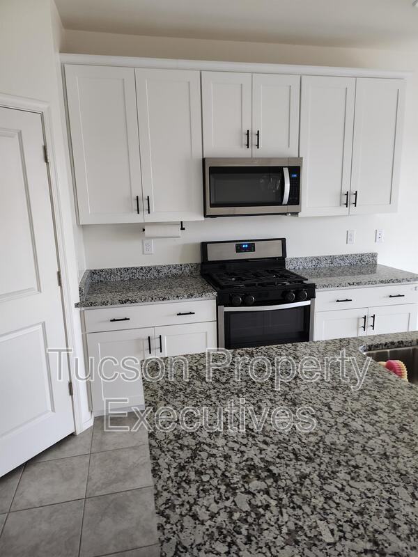 6391 E Calle Hora Cero - Photo 3 of 24