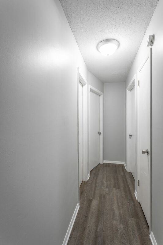 113 Goodson Ave #10 - Photo 7 of 19