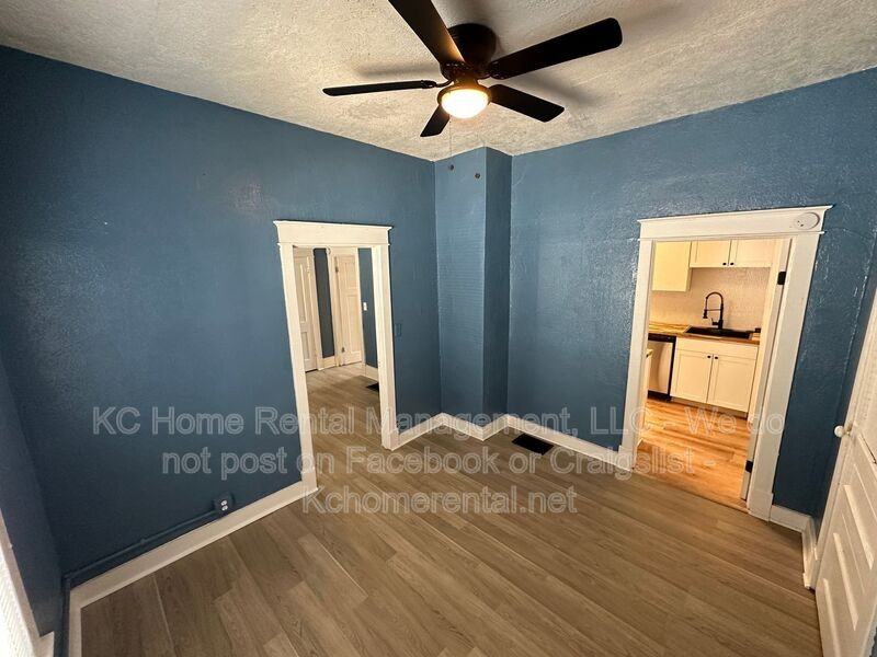 5233 E 6th St #2 - Photo 3 of 30