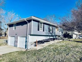 10606 N Oak Trfy - Photo 1 of 1