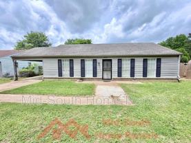 4011 Double Tree Rd - Photo 1 of 1
