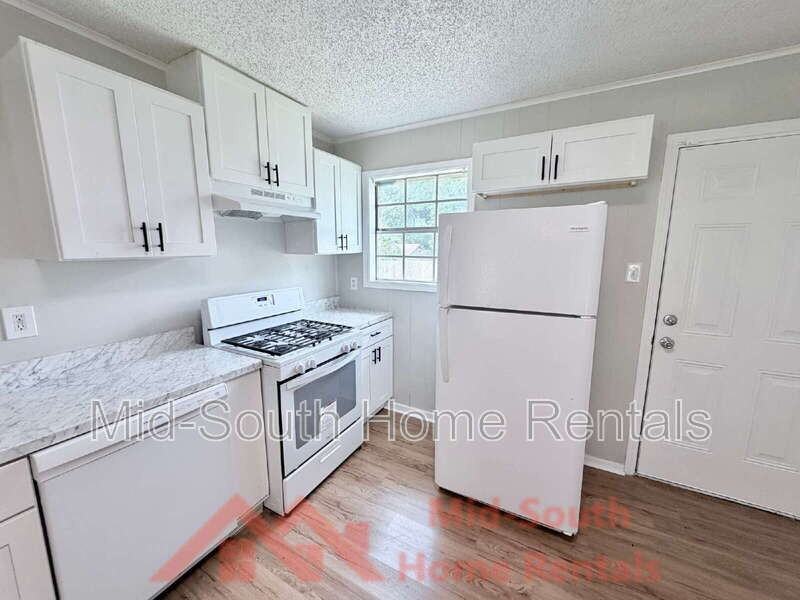 4011 Double Tree Rd - Photo 7 of 23