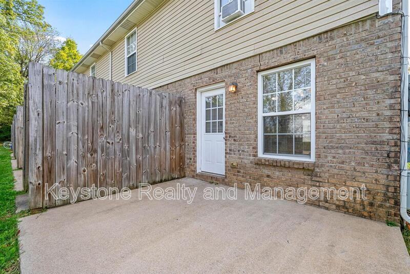 2331 Raleigh Ct - Photo 2 of 16