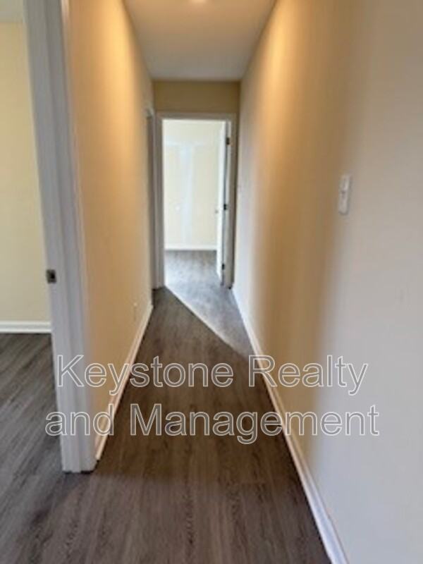 155 Mace Ln - Photo 2 of 9