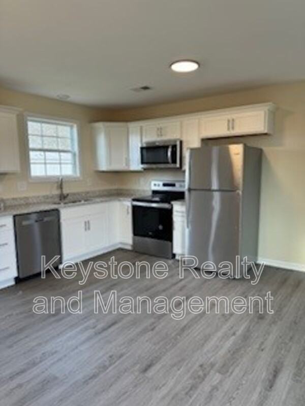 155 Mace Ln - Photo 6 of 9