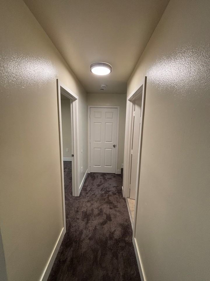 5913 Denver Avenue - Photo 5 of 17