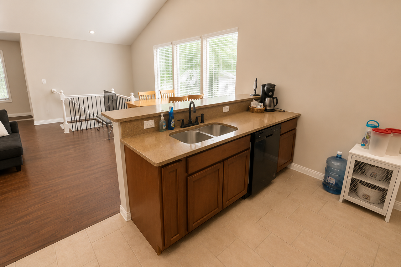 1415 Paris Rd #A - Photo 7 of 31