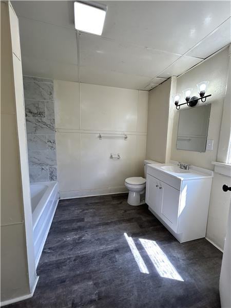 1317 Plum St #2 - Photo 2 of 8
