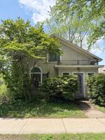 featured image of 281 S Winooski Ave #1