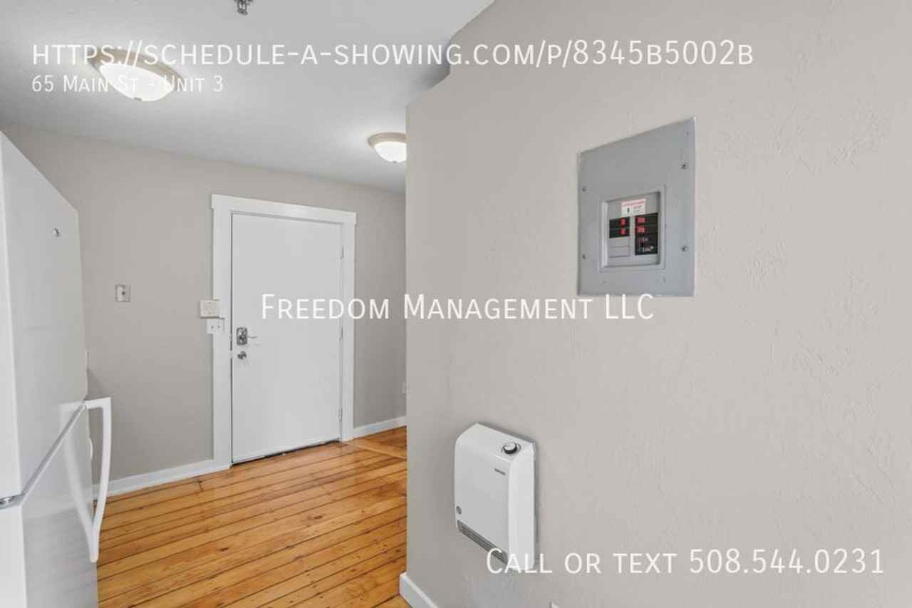 65 Main St - Photo 7 of 33