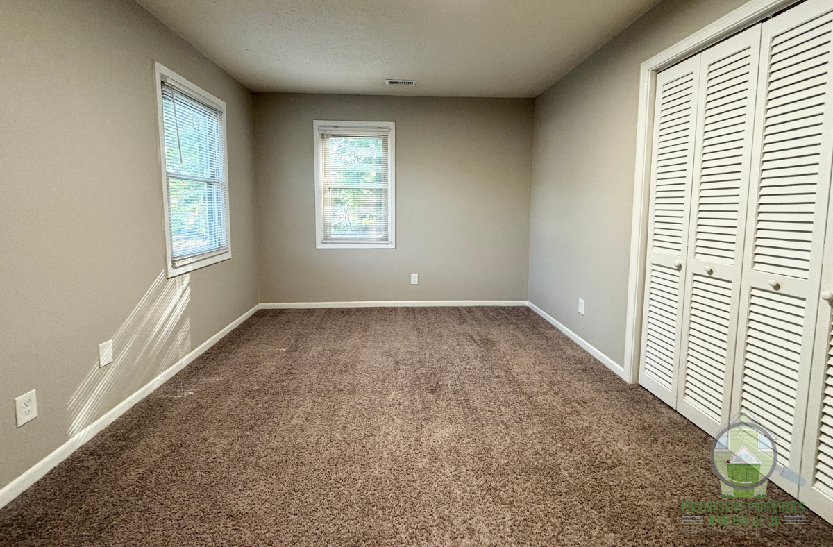 710 North Maple Street - Photo 7 of 10