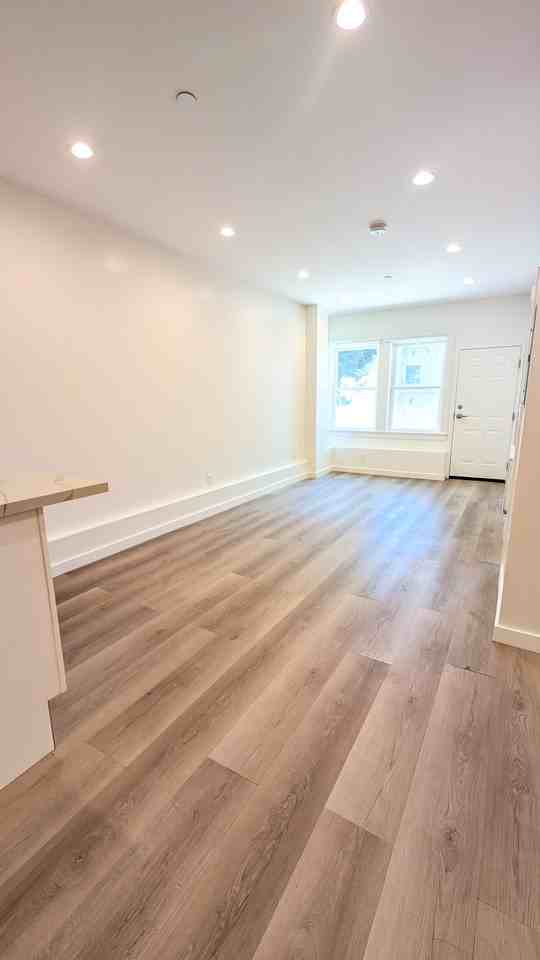 1477 California Street - Photo 5 of 12