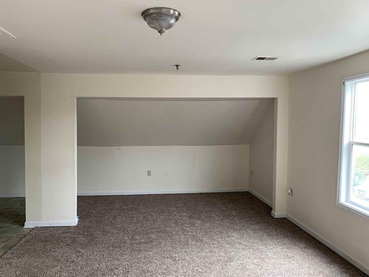 200 East King Street - Photo 4 of 10