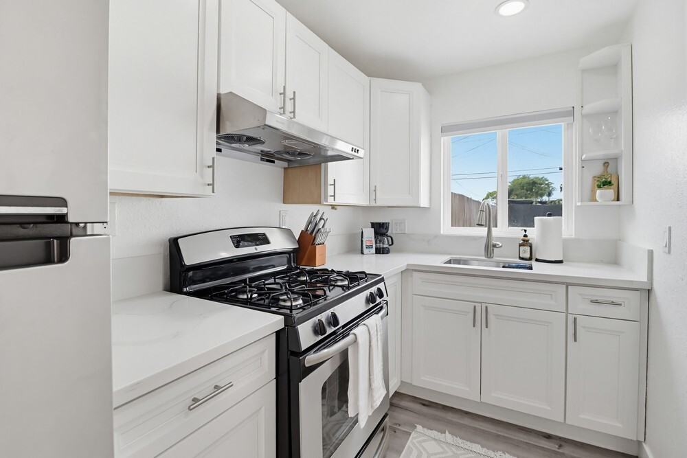 3281 New Jersey Avenue - Photo 3 of 13