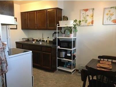 1610 Albemarle Street - Photo 2 of 26
