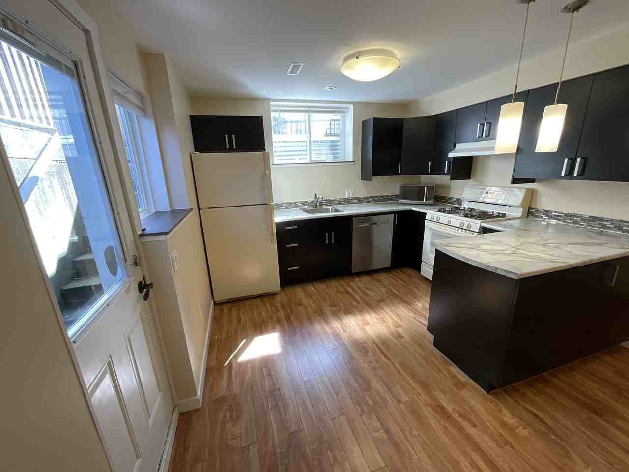 16877 84 Avenue - Photo 2 of 18