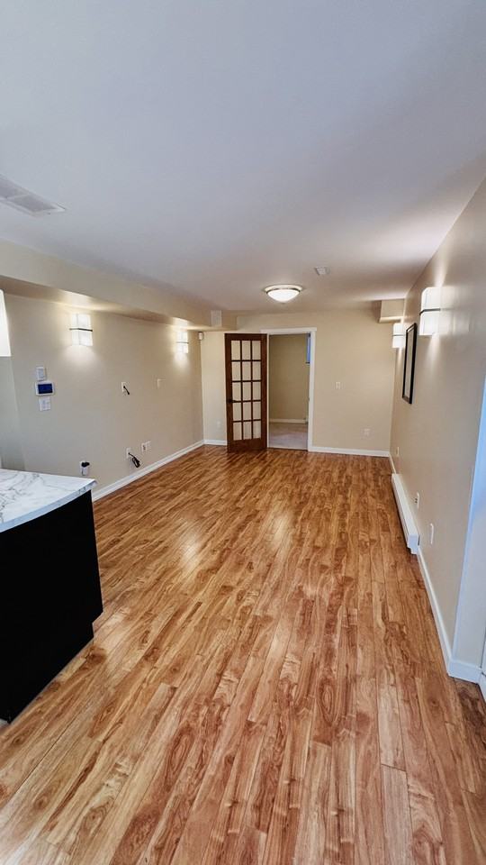 16877 84 Avenue - Photo 7 of 18