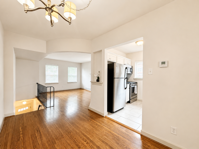 4635 Jamieson Avenue #2 - Photo 5 of 13