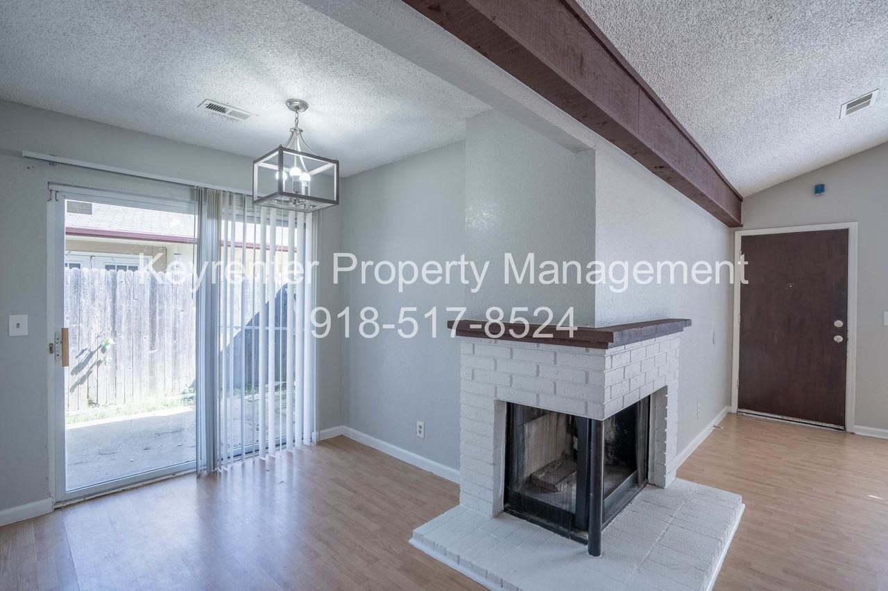1448 S 108th East Pl - Photo 5 of 16