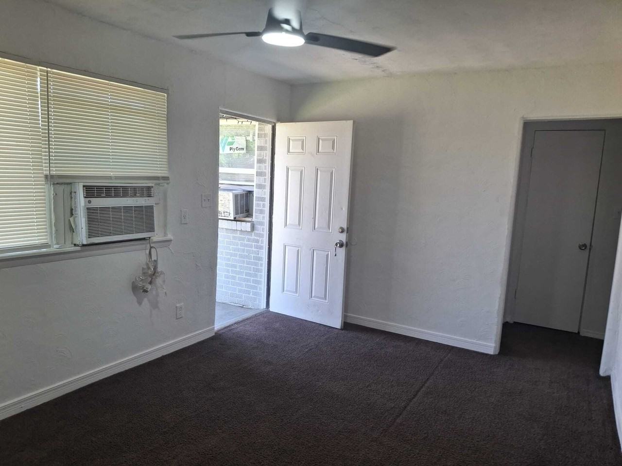 45 Northwest 24th Street - Photo 2 of 8