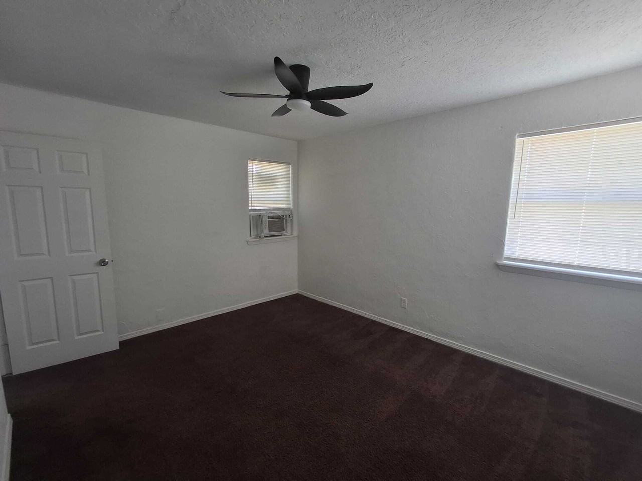 45 Northwest 24th Street - Photo 5 of 8