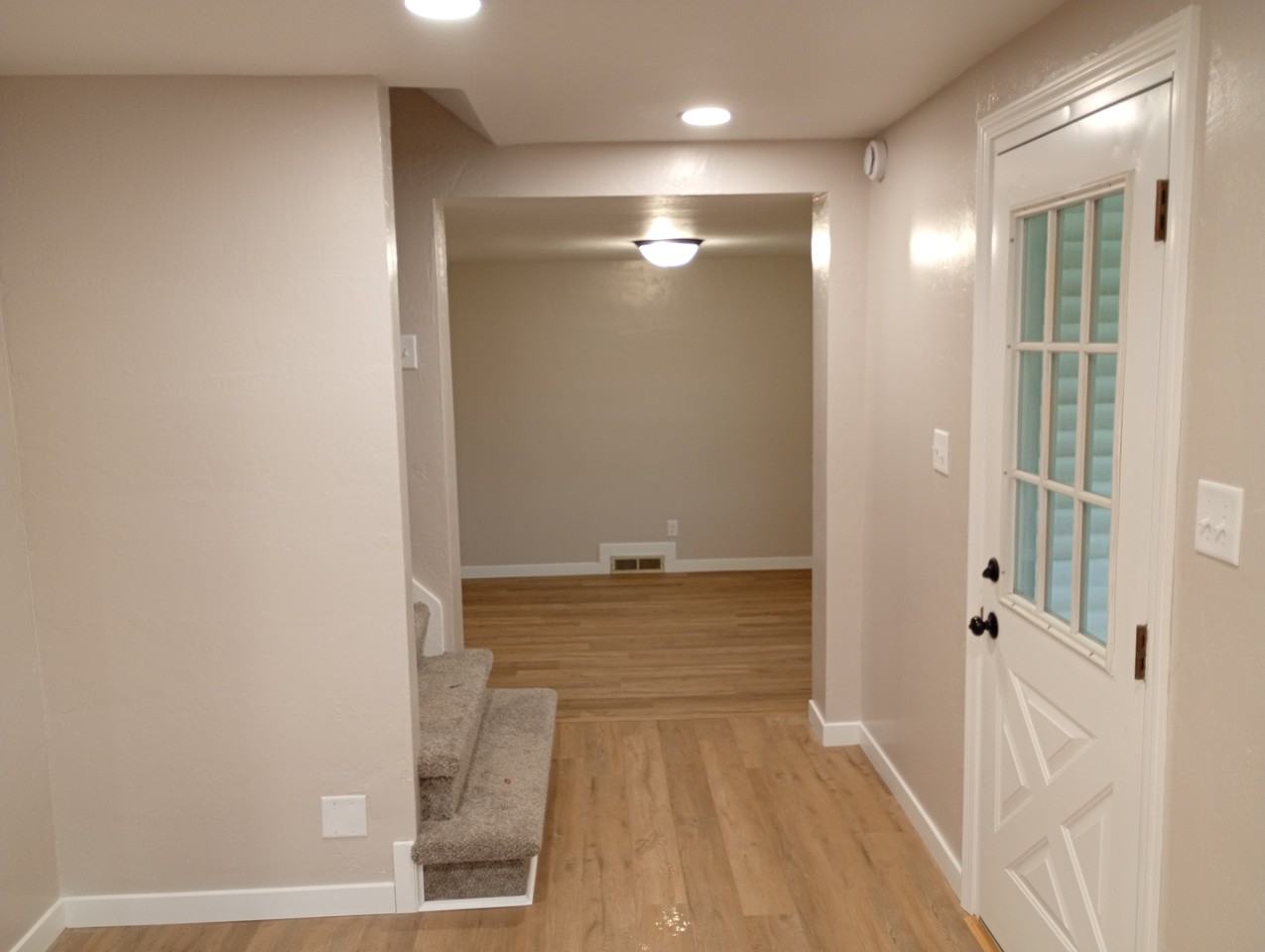 245 Euclid Ave - Photo 7 of 28