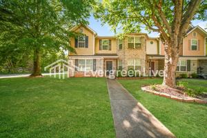 featured image of 1705 Formosa Ln